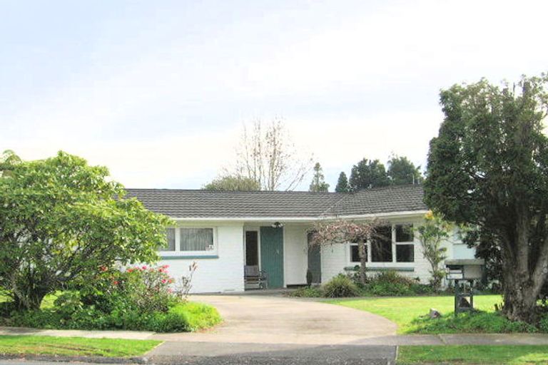 Photo of property in 1 Madill Road, St Andrews, Hamilton, 3200