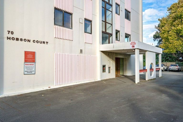 Photo of property in Hobson Court Flats, 19/70 Hobson Street, Thorndon, Wellington, 6011