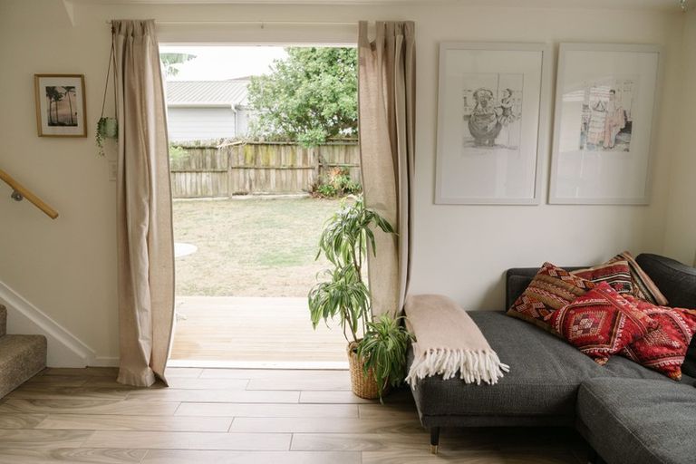 Photo of property in 5 Montego Place, Weymouth, Auckland, 2103