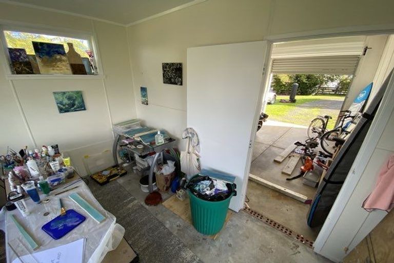 Photo of property in 96 Koraha Road, Kumeu, 0892