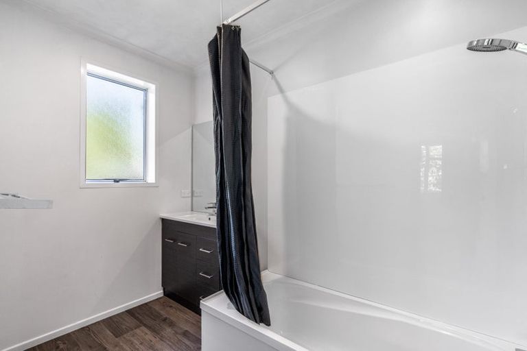 Photo of property in 16 Exmouth Street, Waverley, Invercargill, 9810