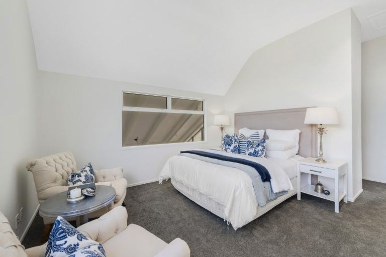 Photo of property in 122 Brownhill Road, Whitford, Manurewa, 2576