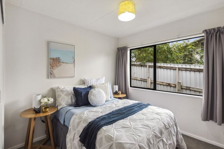 Photo of property in 6 Jane Street, Waikanae Beach, Waikanae, 5036