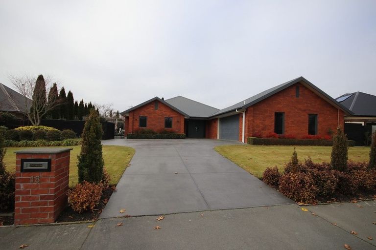 Photo of property in 18 Country Place, Allenton, Ashburton, 7700