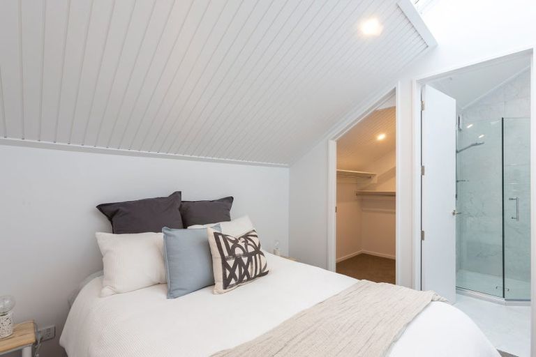 Photo of property in 2/24 Rookwood Avenue, New Brighton, Christchurch, 8083