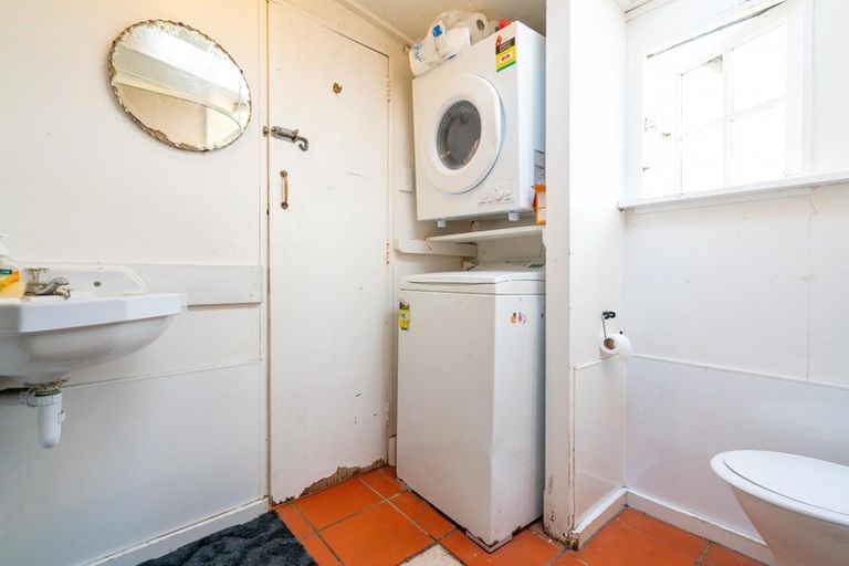 Photo of property in 72 Dundas Street, North Dunedin, Dunedin, 9016