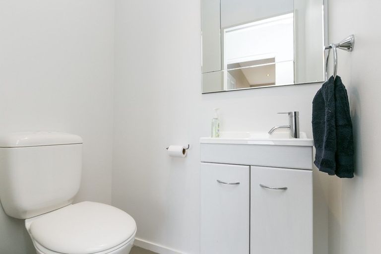 Photo of property in 67 Erlestoke Crescent, Churton Park, Wellington, 6037