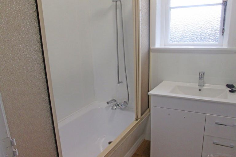 Photo of property in 51 Savage Crescent, West End, Palmerston North, 4412