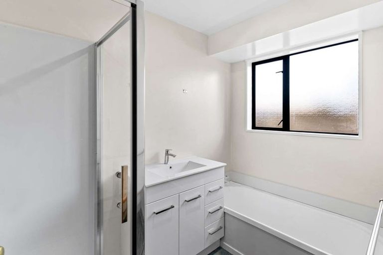 Photo of property in 31 Seascape Gardens, Bromley, Christchurch, 8062