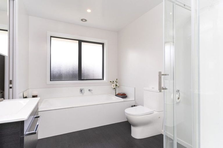 Photo of property in 28 Barewood Grove, West Melton, 7618