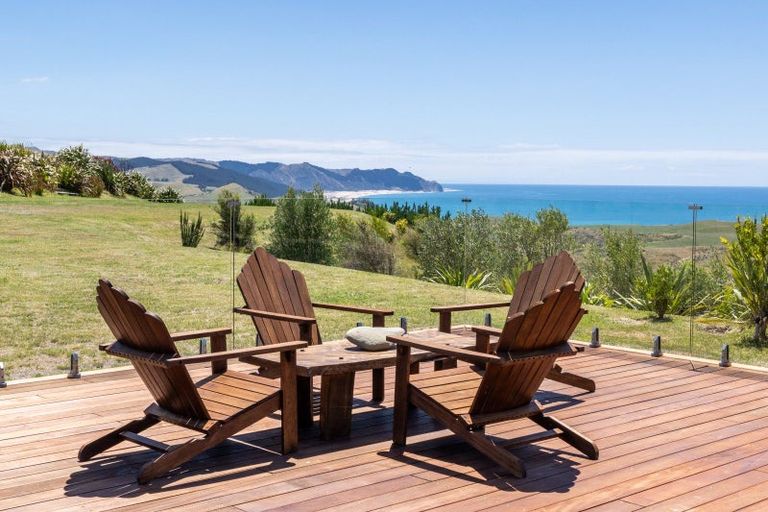 Photo of property in 63 Waipuka Road, Waimarama, Havelock North, 4294