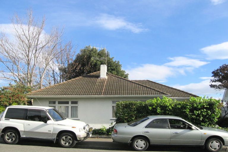 Photo of property in 4 Coleman Terrace, Hospital Hill, Napier, 4110