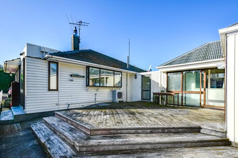 Photo of property in 46 Athol Terrace, Upper Riccarton, Christchurch, 8041