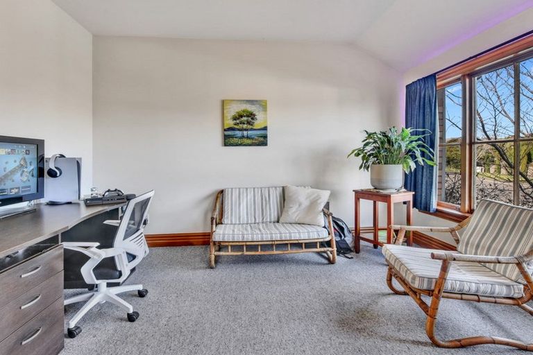 Photo of property in 6 O'halloran Drive, Halswell, Christchurch, 8025