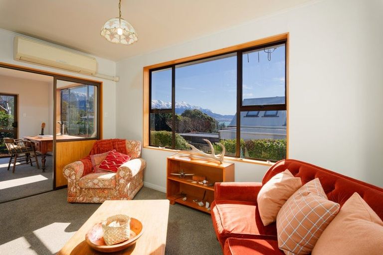 Photo of property in 17 Deal Street, Kaikoura, 7300