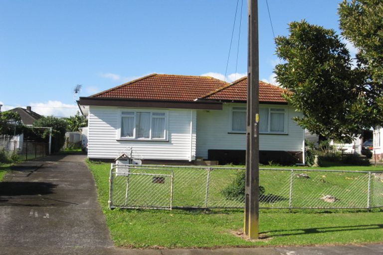 Photo of property in 4 Bolton Place, Otara, Auckland, 2023