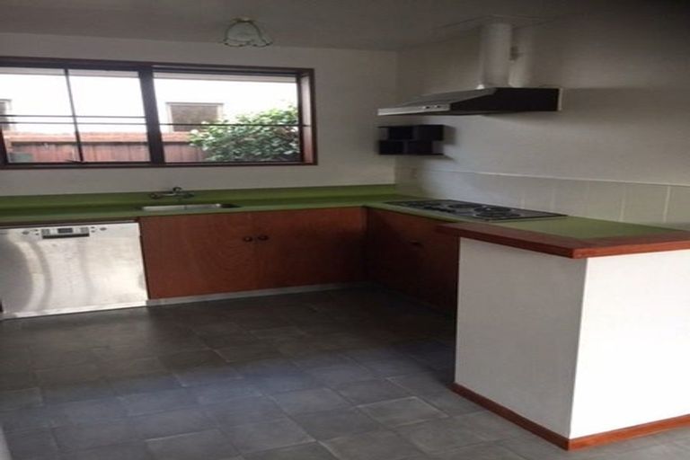 Photo of property in 31 Sayers Crescent, Ilam, Christchurch, 8041