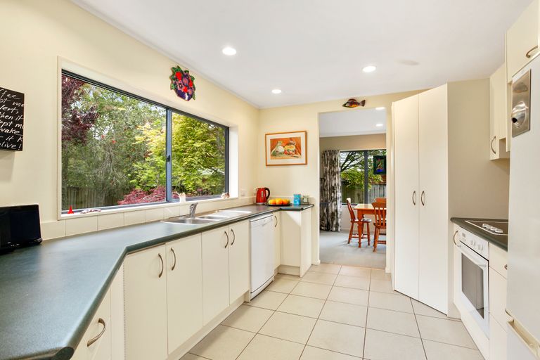 Photo of property in 71b Konini Road, Titirangi, Auckland, 0604