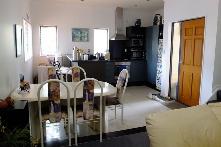 Photo of property in 404a East Tamaki Road, East Tamaki, Auckland, 2013