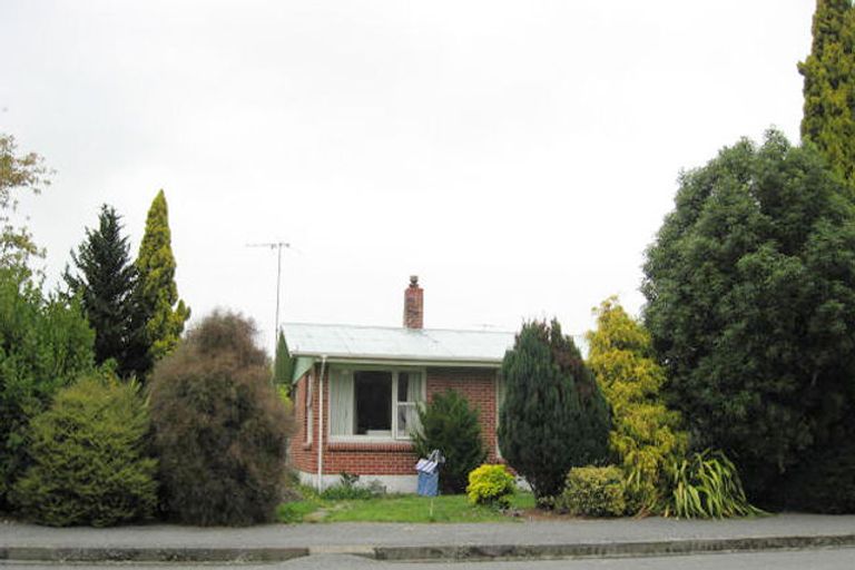 Photo of property in 1 Grove Street, Tinwald, Ashburton, 7700