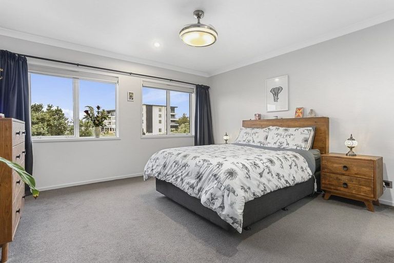 Photo of property in 12 Toheroa Street, Hobsonville, Auckland, 0616