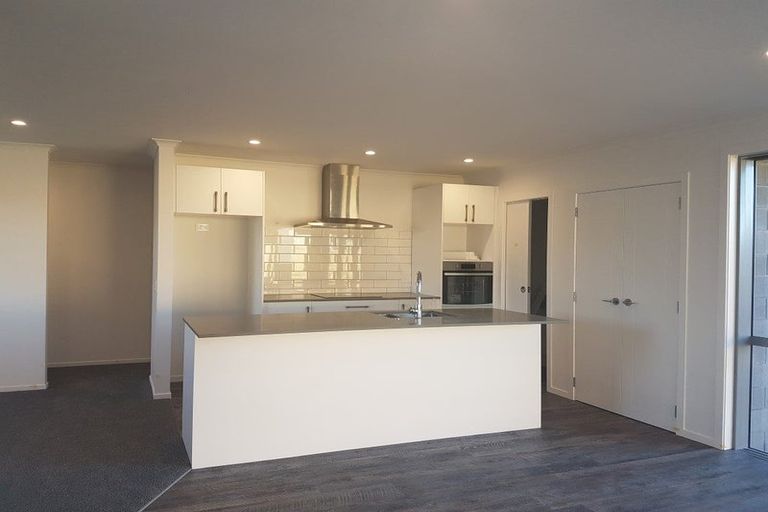 Photo of property in 18 Batty Street, Papamoa Beach, Papamoa, 3118