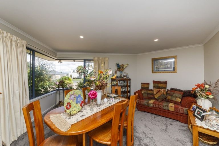 Photo of property in 64 Royal Oak Drive, Kelvin Grove, Palmerston North, 4414