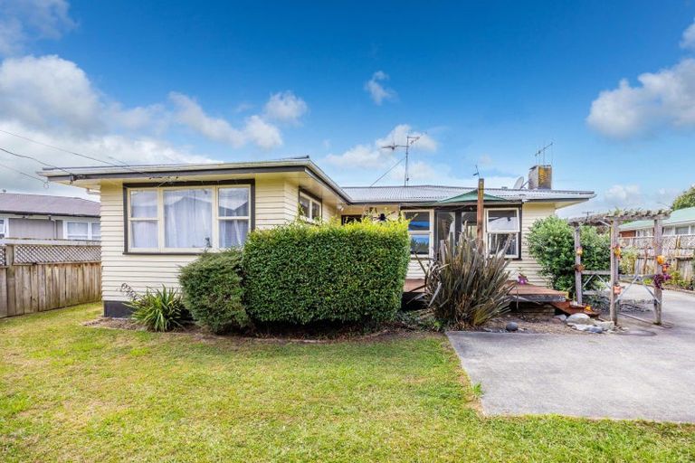 Photo of property in 4 Sundown Crescent, Melville, Hamilton, 3206