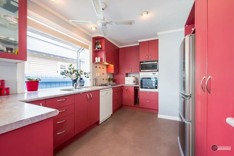 Photo of property in 1/192 Knights Road, Hutt Central, Lower Hutt, 5011