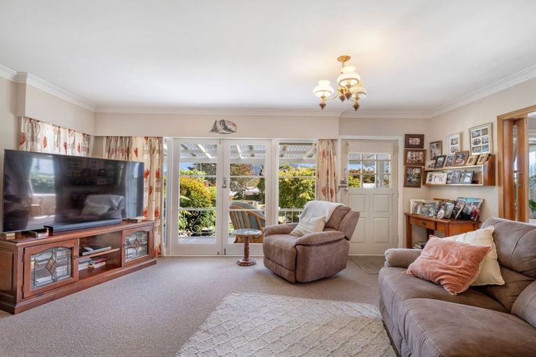 Photo of property in 12 Delphi Place, Sunnybrook, Rotorua, 3015