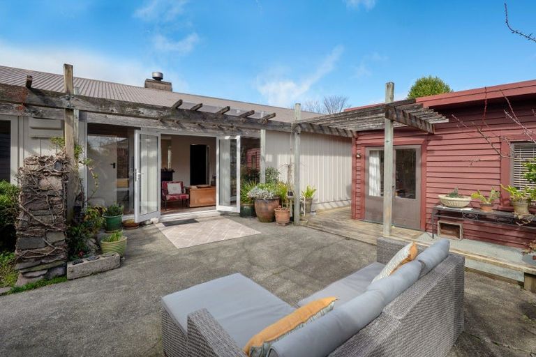 Photo of property in 35 Tamatea Road, Taupo, 3330