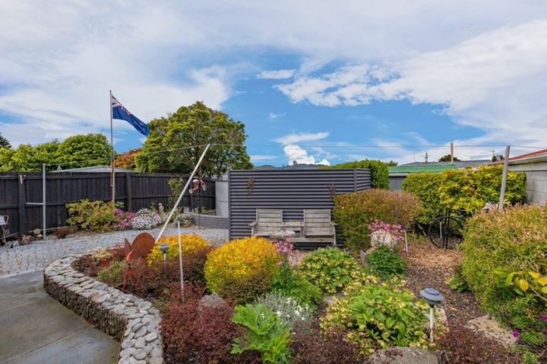 Photo of property in 38 Te Rama Place, Wainoni, Christchurch, 8061