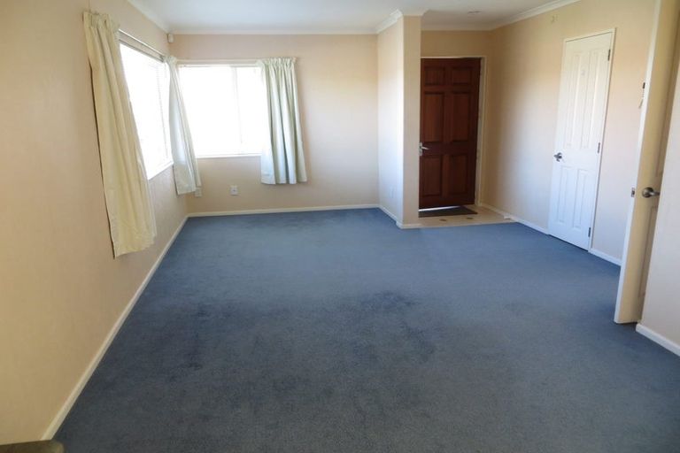 Photo of property in 12 Belcoo Crescent, East Tamaki, Auckland, 2013