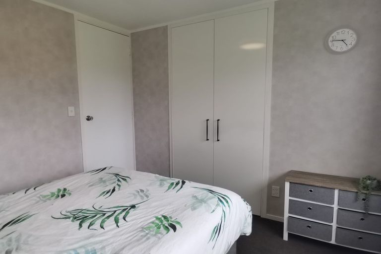 Photo of property in 9 Whaka Street, Maungaturoto, 0520