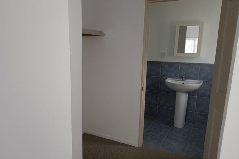 Photo of property in 35 Basra Drive, Henderson, Auckland, 0612