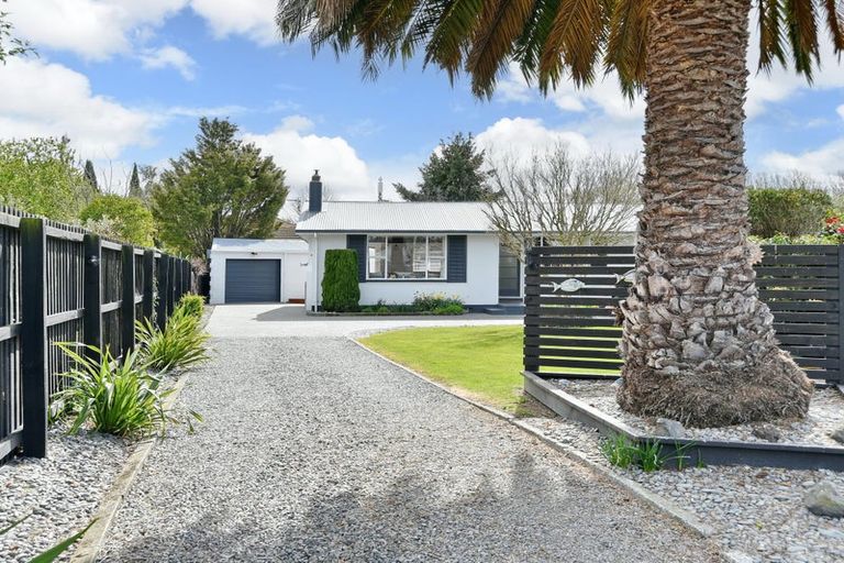Photo of property in 7 Barclay Place, Burwood, Christchurch, 8061