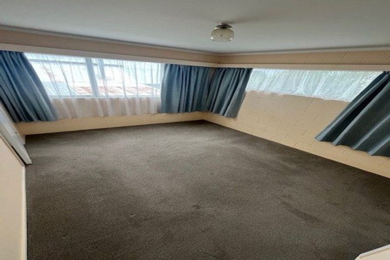 Photo of property in 21 Bayly Road, Moturoa, New Plymouth, 4310