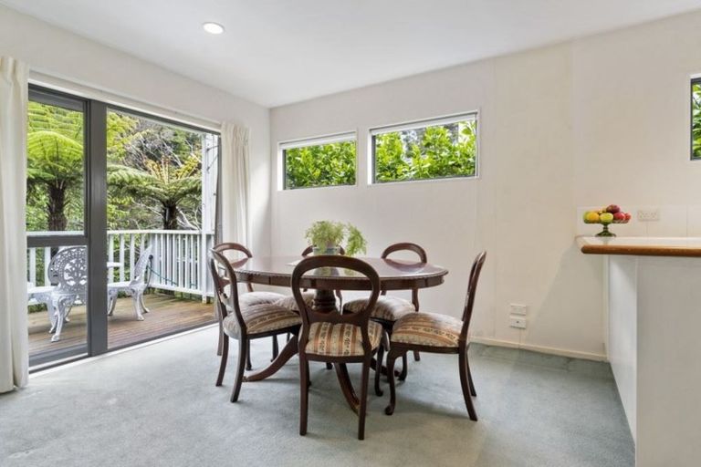 Photo of property in 3/12 Herons Way, Northcote, Auckland, 0627