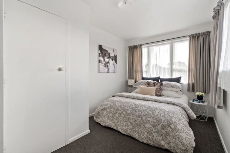 Photo of property in 70-72 Waihemo Street, Waitangirua, Porirua, 5024