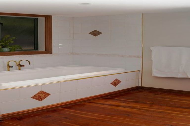 Photo of property in 31 Rawhiti Street, Diamond Harbour, 8972