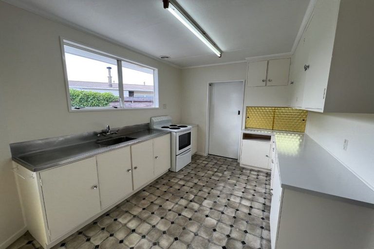 Photo of property in 57 Lockhart Avenue, Milson, Palmerston North, 4414