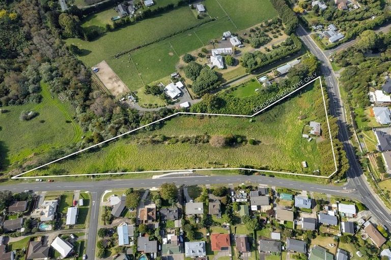 Photo of property in 1 Ranginui Road, Welcome Bay, Tauranga, 3112