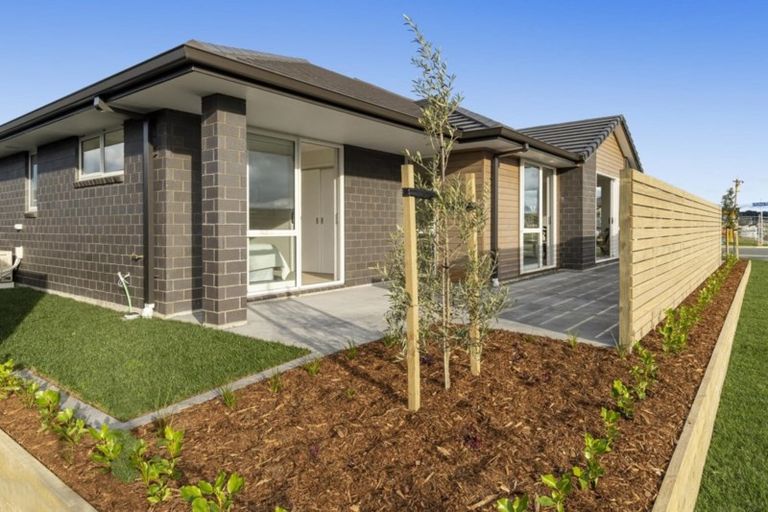 Photo of property in 2 Taffe Crescent, Pyes Pa, Tauranga, 3112