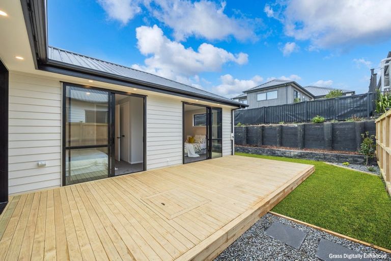 Photo of property in 69 Podgora Avenue, Huapai, Kumeu, 0810