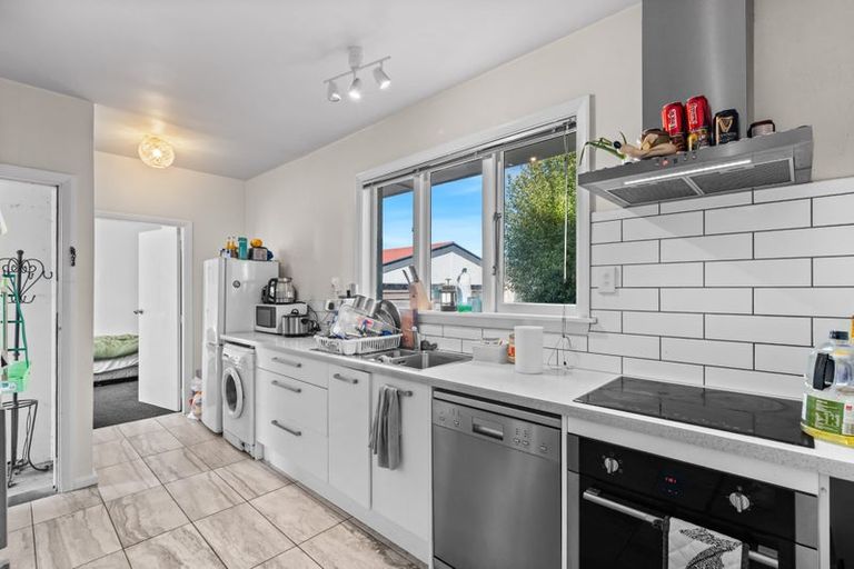 Photo of property in 12 Angela Street, Upper Riccarton, Christchurch, 8041