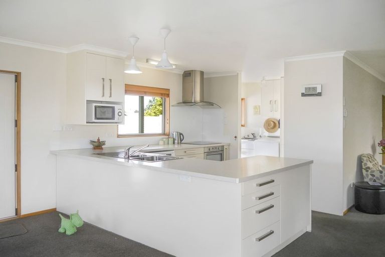 Photo of property in 21 Glencairn Road, Twizel, 7901