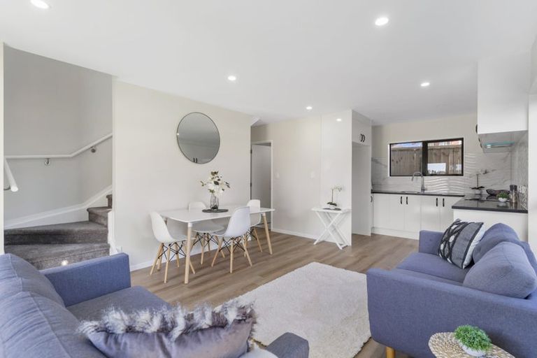 Photo of property in 4e Burbank Avenue, Manurewa, Auckland, 2102