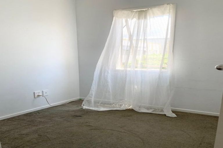 Photo of property in Emery Gardens, 7/4 Ambrico Place, New Lynn, Auckland, 0600