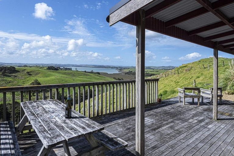 Photo of property in 107c Hall Road, Tinopai, 0593