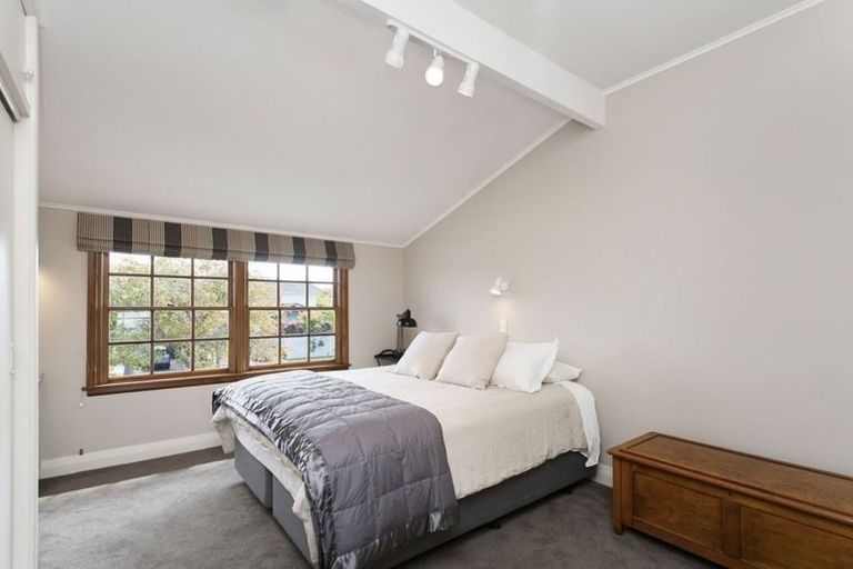 Photo of property in 32 Peel Street, Strowan, Christchurch, 8052